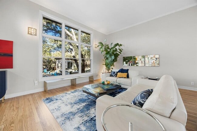 Building Photo - 5600 Blueridge Ct