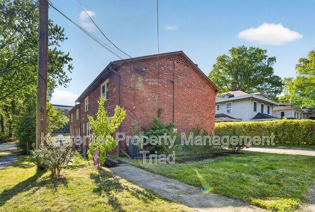 Building Photo - 115 S Mendenhall St