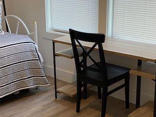 Building Photo - 987 Fair St SW