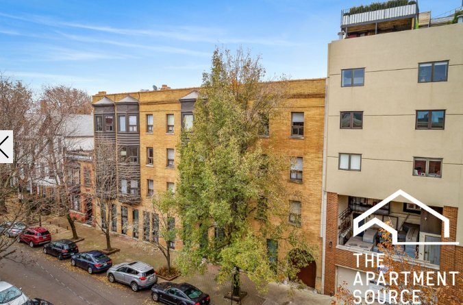 Building Photo - 877 W Lill Ave