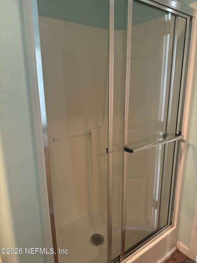 Building Photo - 176 Basin Dr