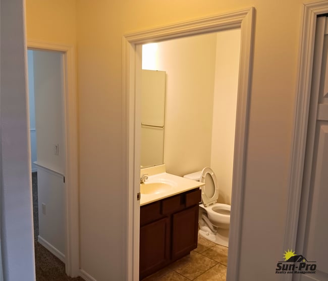 Building Photo - 5346 Peach Blossom Blvd