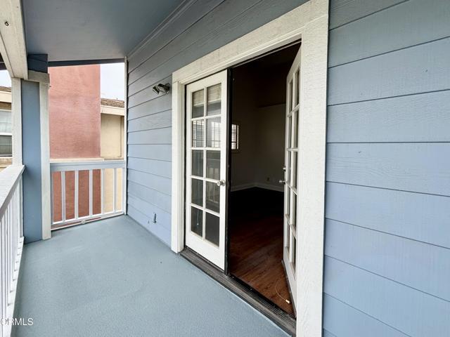 Building Photo - 864 Dunes St