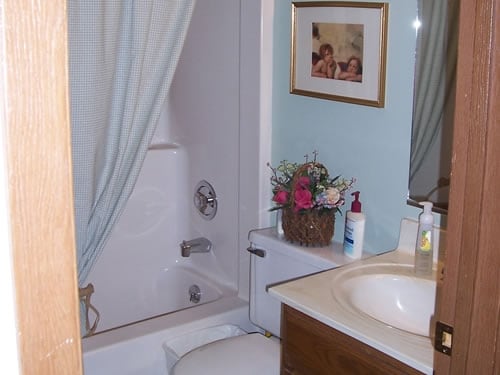 Bathroom - Lillian Street Apartments
