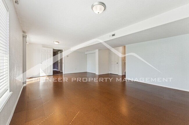 Building Photo - Spacious Home with Fenced Yard and Central AC