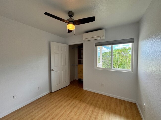 Building Photo - 94-510 Lumiaina Street #H-202