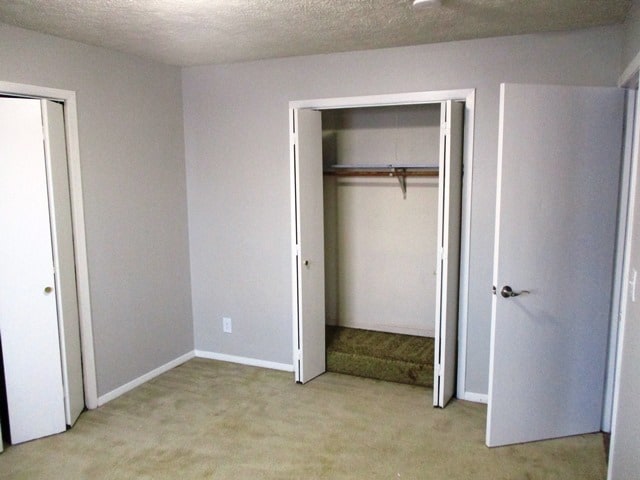Building Photo - 1506 Ensign Dr