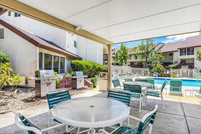 Building Photo - Beautiful 2 Bed/2 Bath Condo for Rent in Mission Verde!