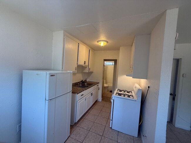 Building Photo - 1940 Quincy St