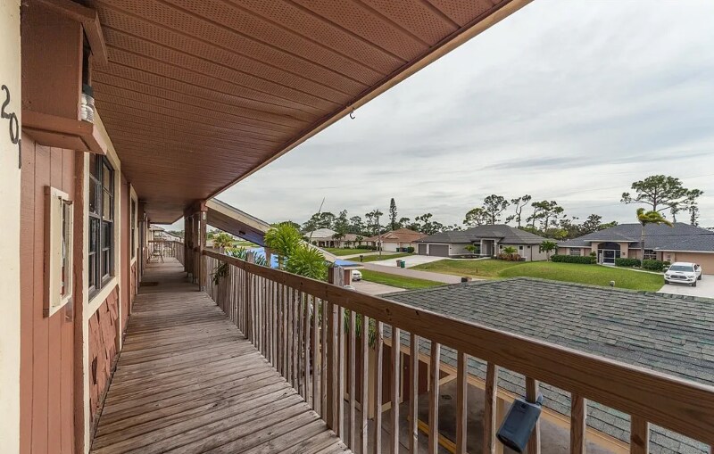 Building Photo - 1407 SW 16th Terrace