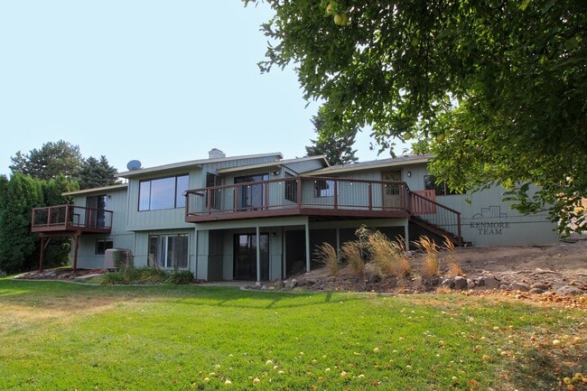 Building Photo - 3006 W 47th Ave