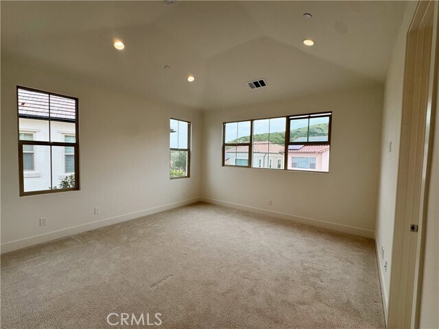 Building Photo - 173 Somera