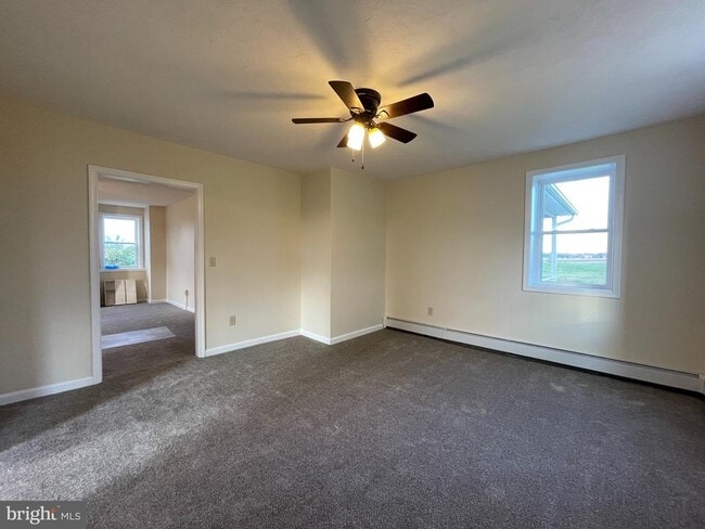 Building Photo - 2450 Mummasburg Rd