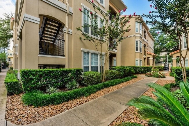 Building Photo - 3231 Allen Pkwy