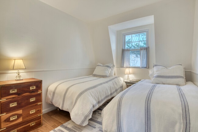 Building Photo - 1500 Trumans Path