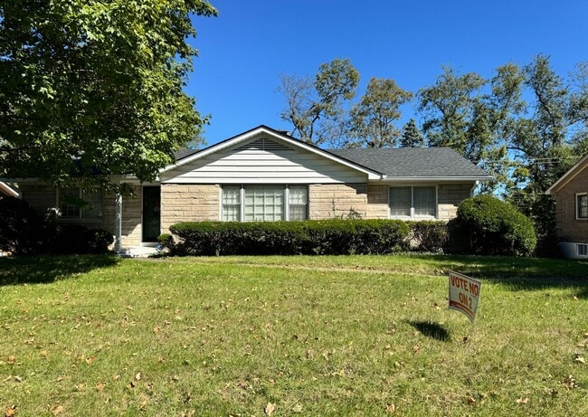 Primary Photo - 3 Bedroom in Landsdowne!