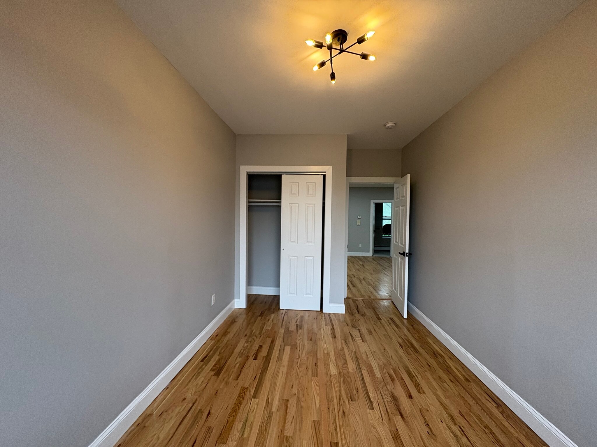 205 Union St 14 - 204 Union St