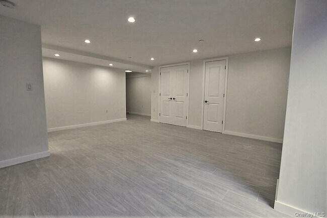 Building Photo - 41-26 44th St