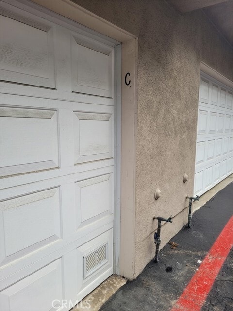 Building Photo - 1329 E Grand Ave