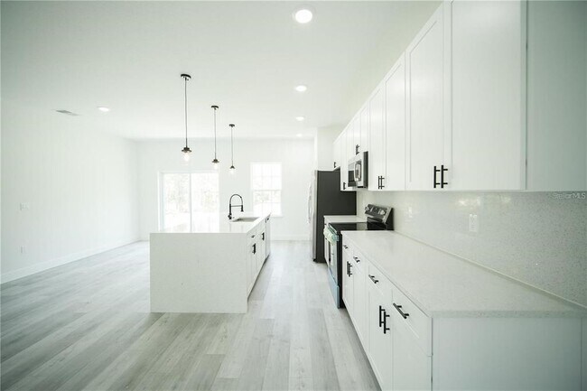 Building Photo - 13265 SW 85th Cir