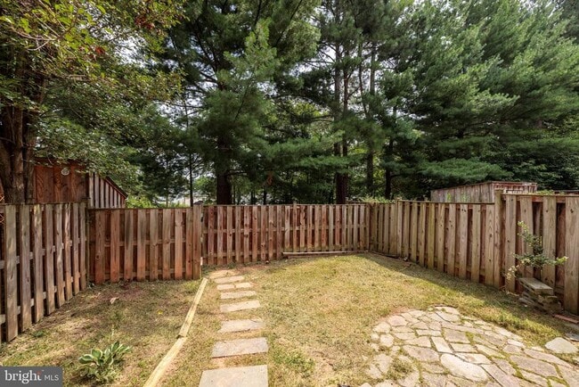 Building Photo - 5607 Castlebury Ct