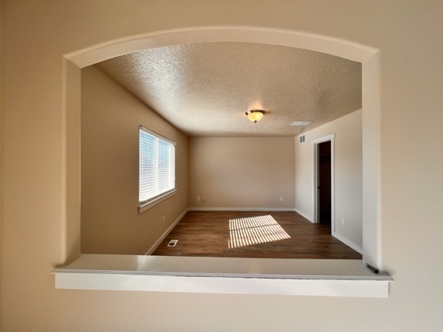 Building Photo - 2225 W Steely Ct