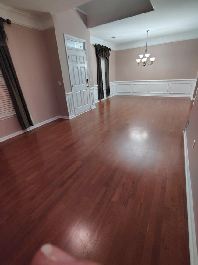 Building Photo - 103 Plamondon Dr