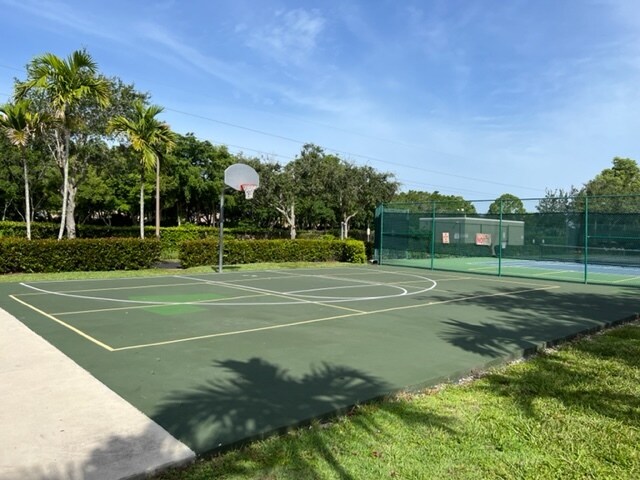 Basketball - 23660 Walden Center Dr