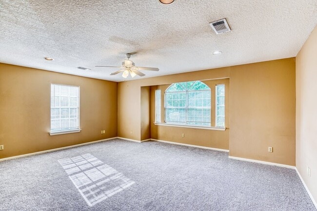 Building Photo - 19311 Cypress Bay Dr