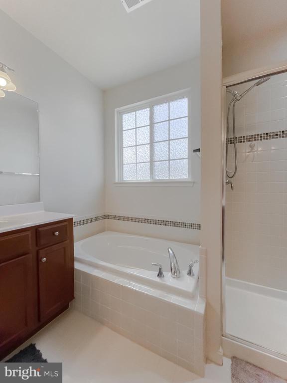 Building Photo - 44509 Gray Wolf St