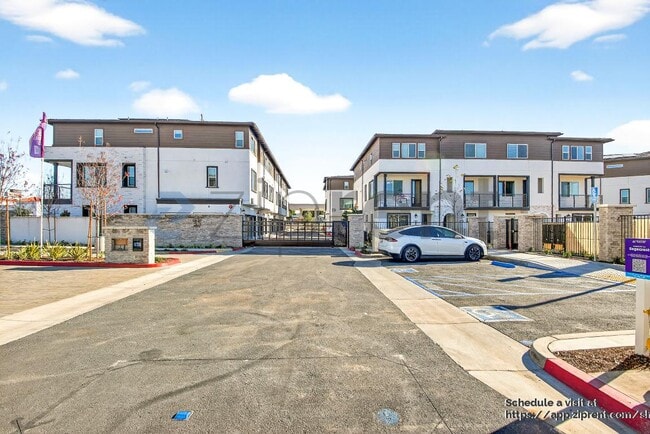 Building Photo - 9515 Hannah Wy