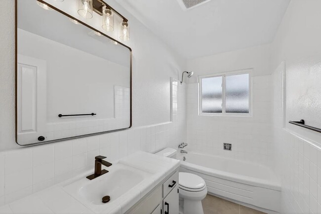 Building Photo - San Jose