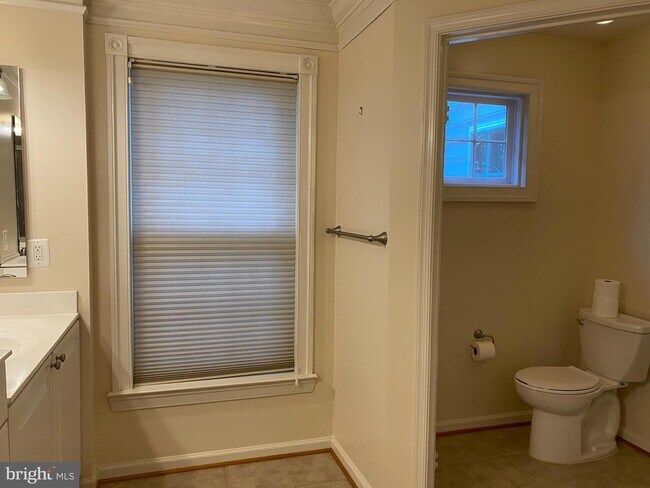 Building Photo - 18261 Camdenhurst Dr