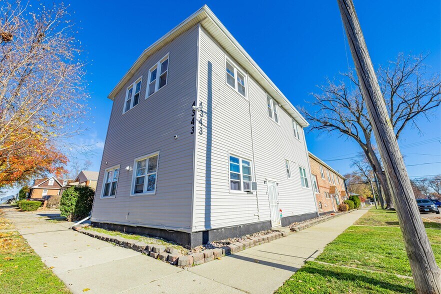 Building Photo - 4343 Wisconsin Ave