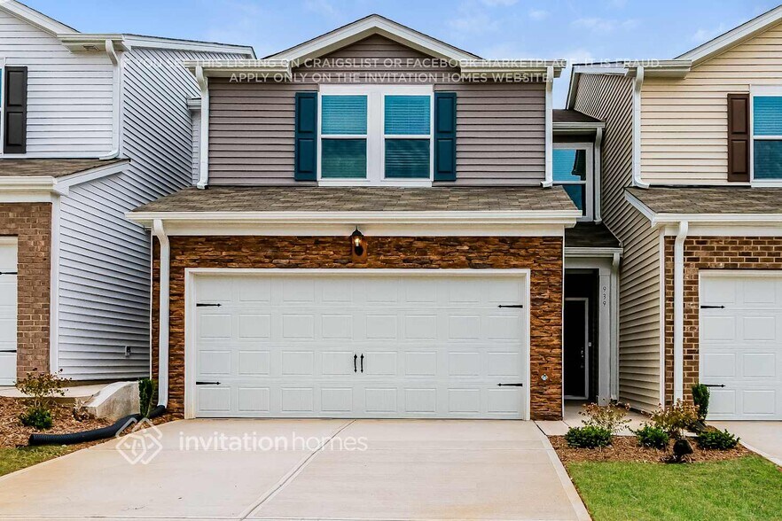 Primary Photo - 939 Greenville Wy