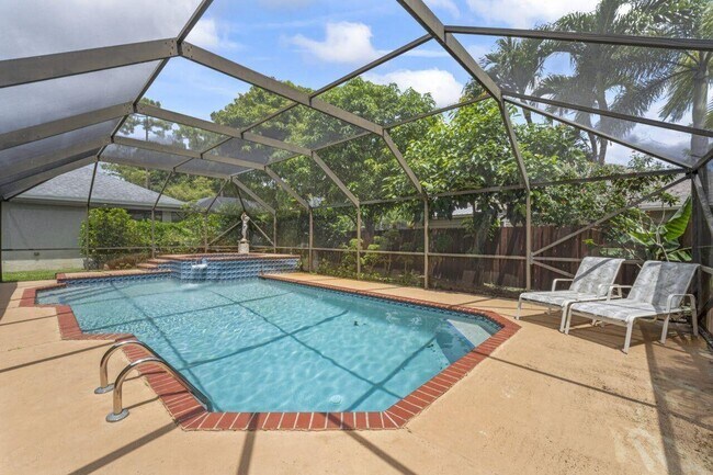 Building Photo - 13679 Callington Dr