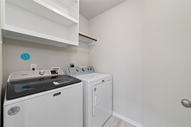 Building Photo - 18511 Grand Spanish Oak Ct