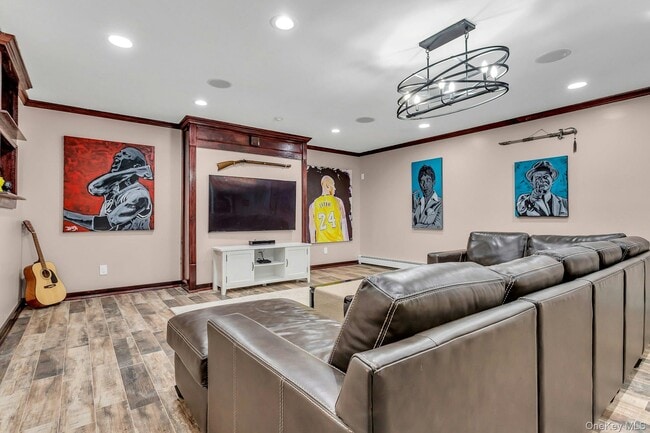 Building Photo - 21 Buttonwood Dr