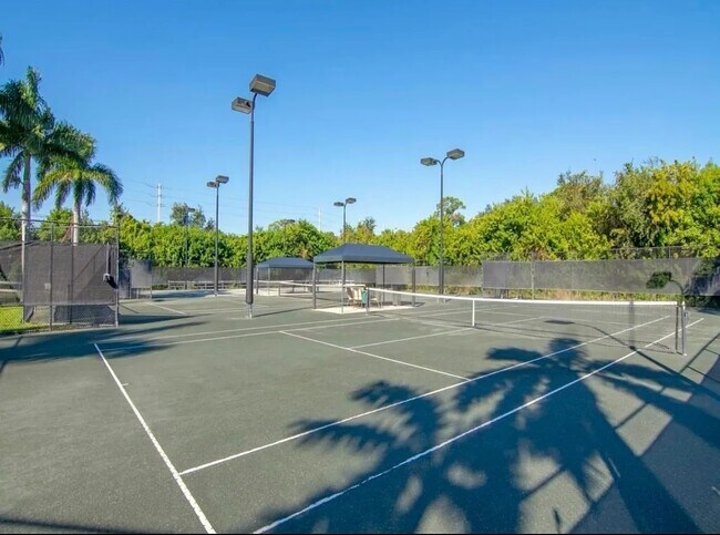 Building Photo - 6535 Caicos Ct