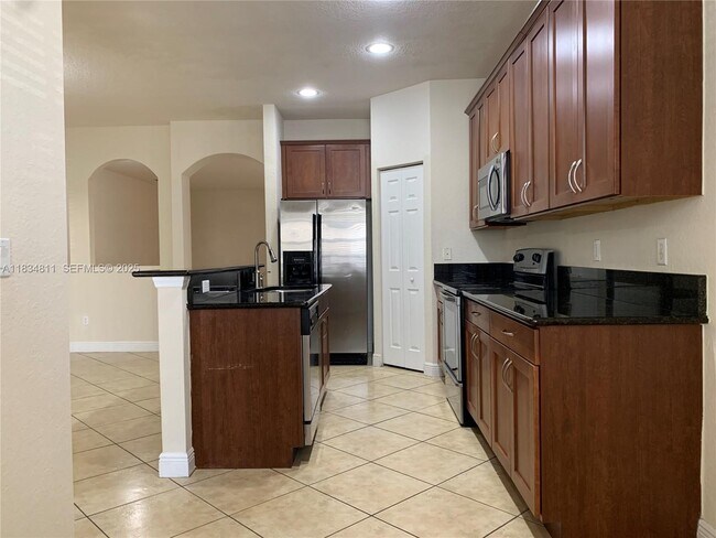 Building Photo - 9057 Preston Pl