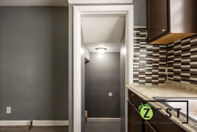 Building Photo - OPEN HOUSE 1/29! 4PM-4:30PM! Beautiful 3 bedroom 1 Bath