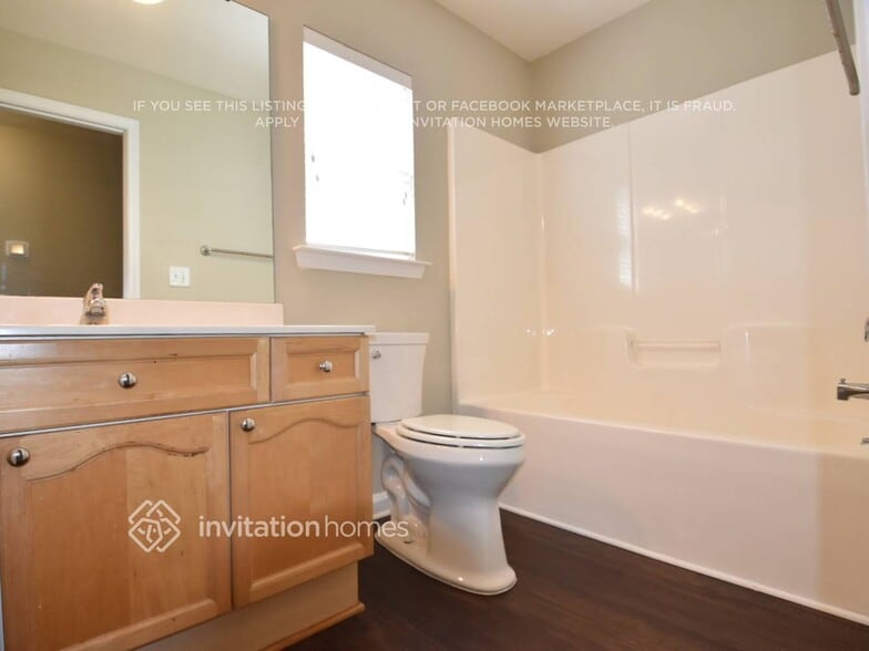 Building Photo - 6103 The Meadows Ln