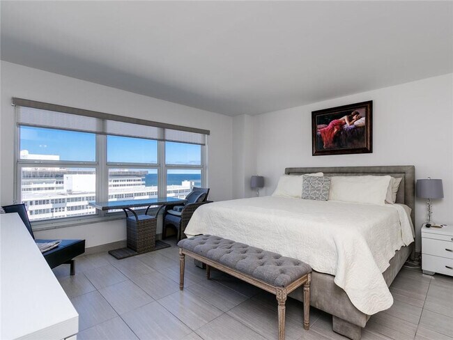 Building Photo - 3900 Galt Ocean Dr