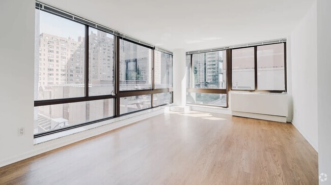 Building Photo - 524 9th Ave
