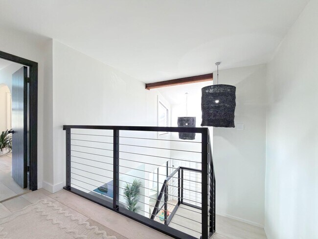 Building Photo - 760 Windtree Way
