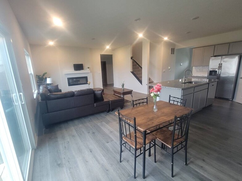 Building Photo - 131 Natalie Ln