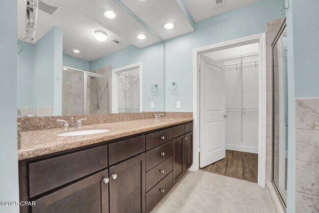 Building Photo - 8700 Front Beach Rd