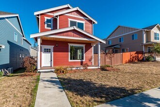 Building Photo - Beautiful Home in Newer Neighborhood