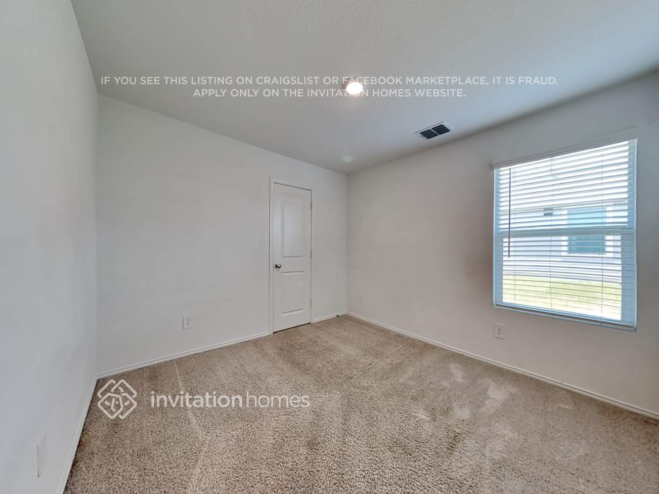 Building Photo - 3203 Crestone Dr