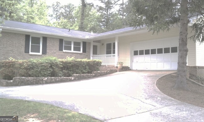 Building Photo - 705 Georgia Ave